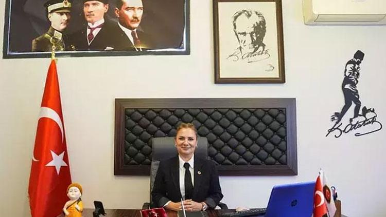 MAHALLE SİTELERDEN OLUŞUYOR, KALABALIK SOKAKLARA YANSIMIYOR