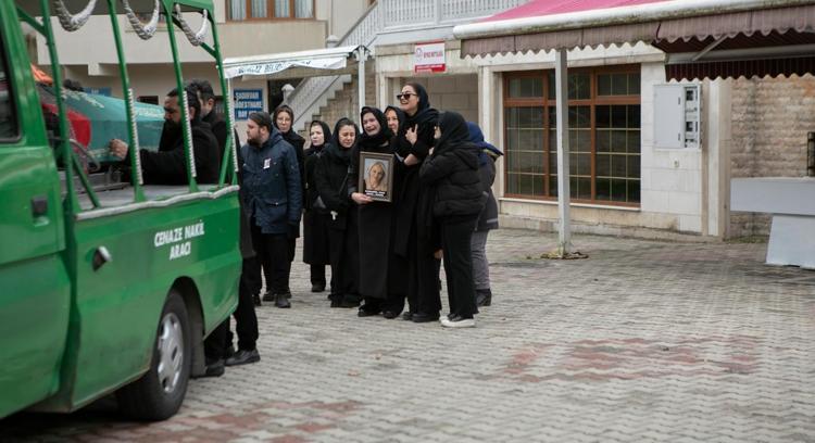 Arka Sokaklardan duygulandıran tanıtım