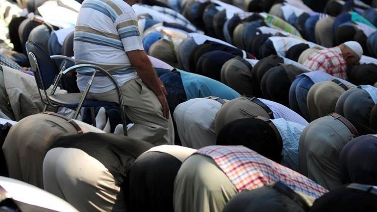 27 ŞUBAT CUMA NAMAZI SAATİ | İSTANBUL, ANKARA, İZMİR CUMA NAMAZI SAAT KAÇTA CUMA NAMAZI NE KADAR SÜRÜYOR CUMA NAMAZI NASIL KILINIR