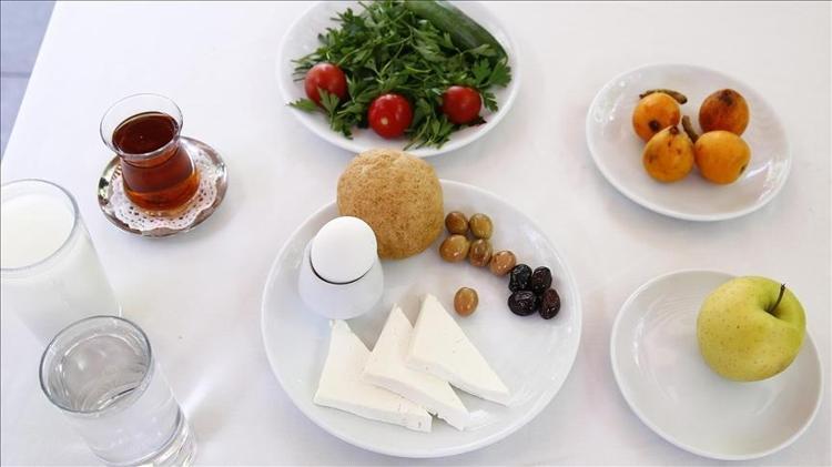 Uzmanından sahur tavsiyesi: İftardan kalanları sahurda yemeyin