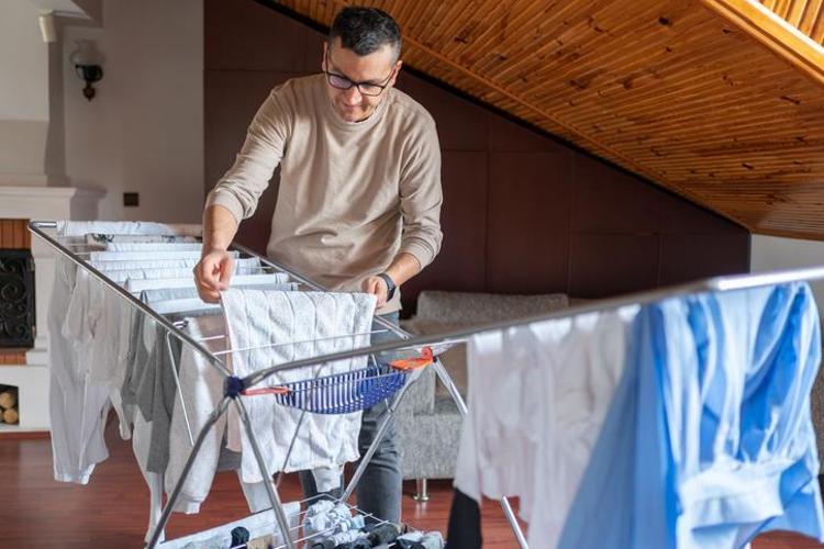 Mart ayında balkona çamaşır asanlar dikkat Geceleri yaşadığınız o sıkıntının sorumlusu aslında evinizde
