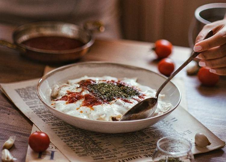 Bir kaşığa 40 tane sığan mantı tarifi Bir daha asla hazır almayacaksınız
