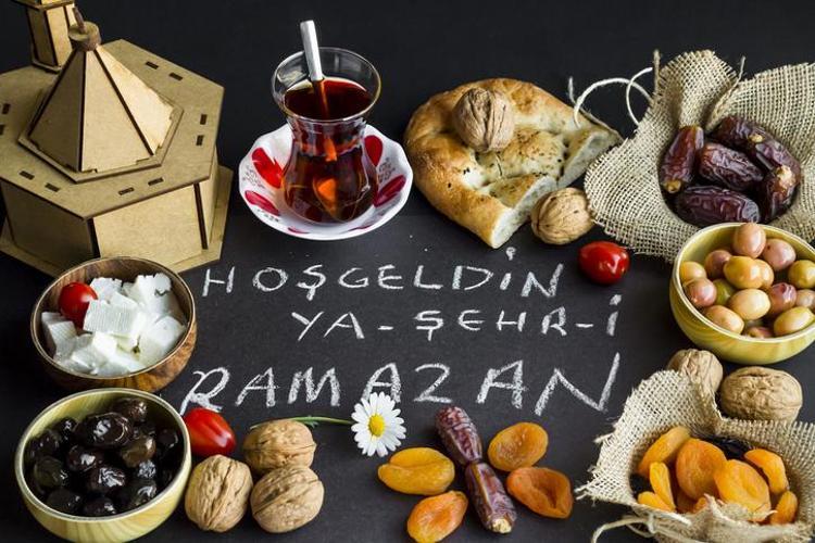 Sahura ne pişirsem diyenler için 10 dakikada hazır 3 pratik tarif (1 Mart 2026)