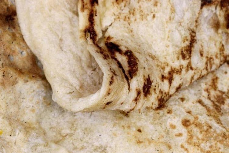 Mayasız pratik gözleme tarifi Kat kat ve yumuşacık oluyor, 10 dakikada hazır