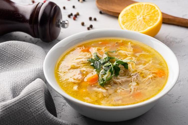 TERBİYELİ ŞEHRİYE ÇORBASI TARİFİ