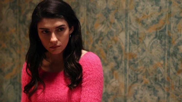 EVE TİTREYEREK DÖNÜYORDUM