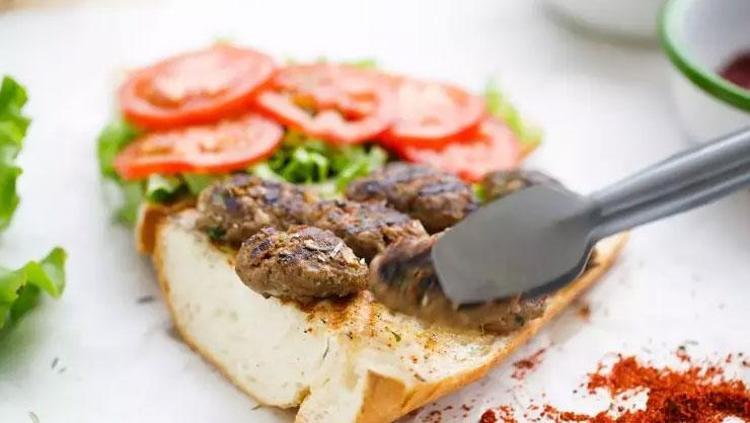 KÖFTE HARCINDA YUMURTA KULLANMAK ŞART MI