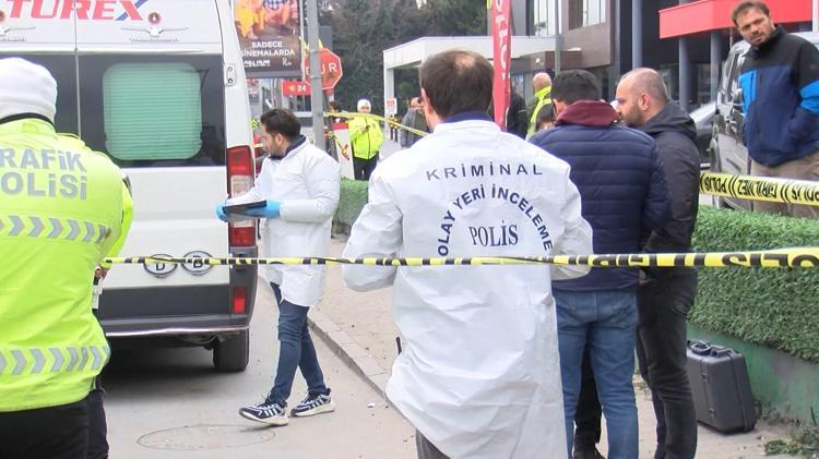 Feci kaza Önce minibüse çarptı, sonra beton mikserinin altında kaldı