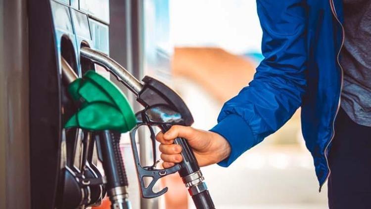 Akaryakıta eşel mobil freni: 10 liralık zammın sadece 2,5 lirası yansıyacak