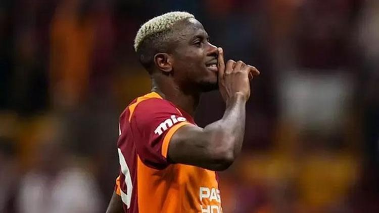 Galatasaraydan Barcelonaya transfer iddiası İspanyol basını çılgın listeyi yazdı