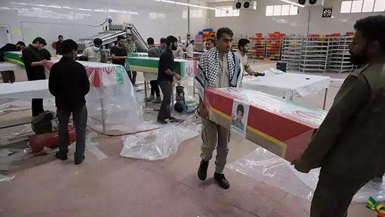 İrandaki okul katliamında şok detay Uydu görüntüleri ortaya çıktı