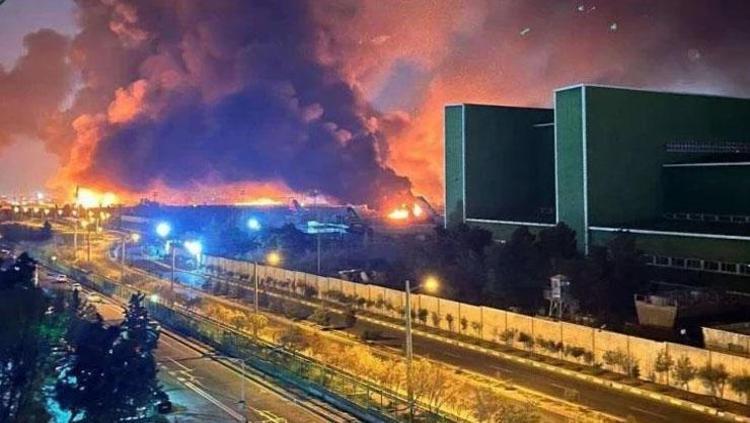 İrandaki&nbsp;Mehrabad&nbsp;Uluslararası Havalimanına saldırı düzenlendi