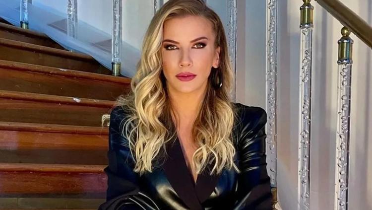 Ivana Sert, Dubaide mahsur kaldı Ülkeye dönmek için bindiği uçaktan inmek zorunda kaldı