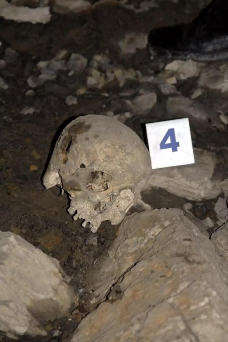 İLK TUTUKLAMA 4 AY ÖNCE