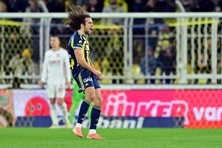 Kadıköy koridorlarında krampon krizi Guendouzi’den hakeme sert çıkış