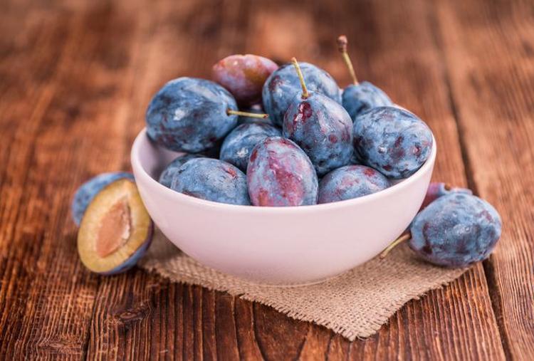 Halk arasında Japon eriği olarak biliniyor Marmelatını yapıp kaşık kaşık yiyin, damar sertliğine iyi geliyor