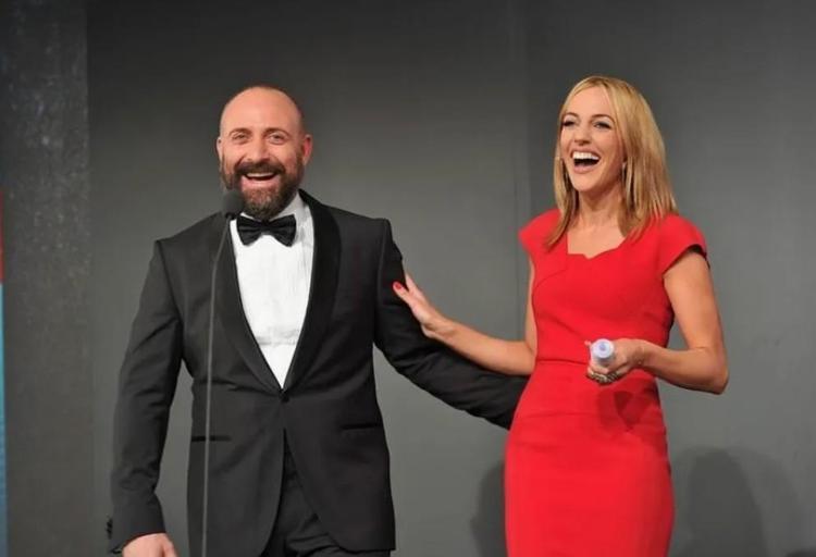 15 yıl sonra büyük sürpriz Meryem Uzerli ve Halit Ergençten yeni proje