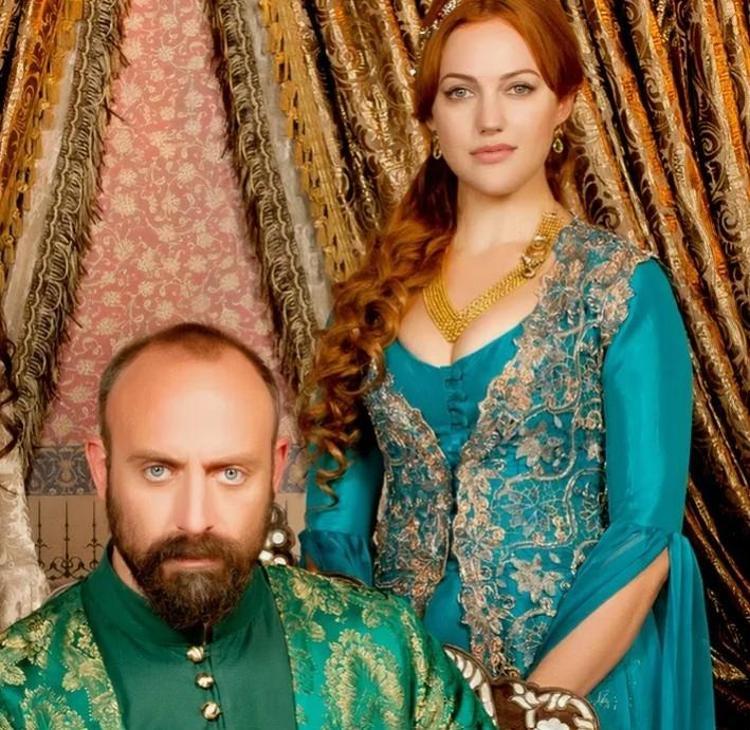15 yıl sonra büyük sürpriz Meryem Uzerli ve Halit Ergençten yeni proje