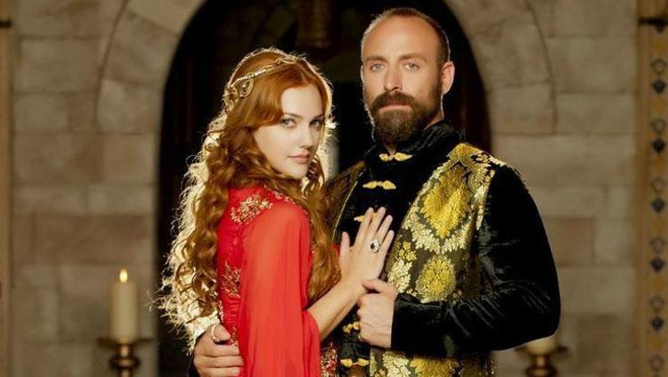 15 yıl sonra büyük sürpriz Meryem Uzerli ve Halit Ergençten yeni proje