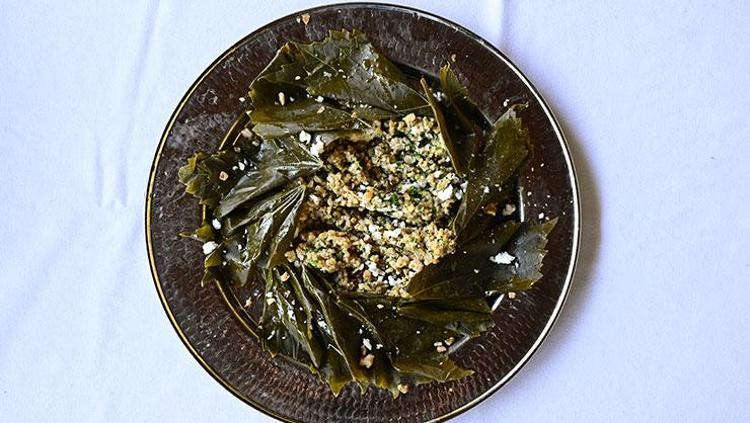 Ne sarma ne pilav İşte sarma aşı: Göçebe ve köy mutfağının ortak ürünü