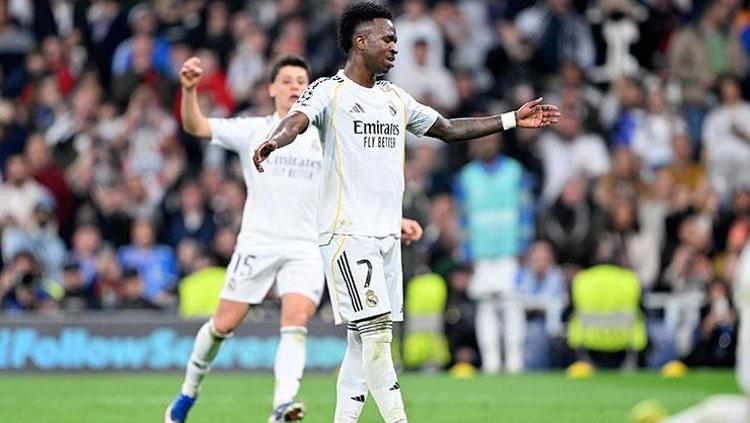 VALVERDE HAT-TRICK YAPTI