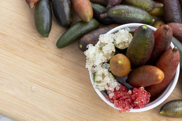 Türkiyede bu meyvenin adını bilen yok İçi havyar gibi, tadı ekşi