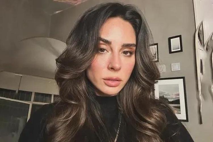 Hepsinin eski üyesi Yasemin Yürük hastanelik oldu Talihsiz kaza korkuttu