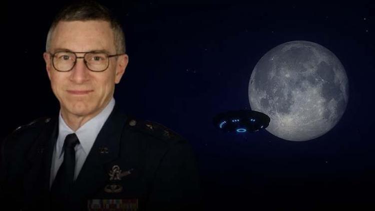 ​UFO dosyalarının kilit ismi sırra kadem bastı ABDde ulusal güvenlik krizi