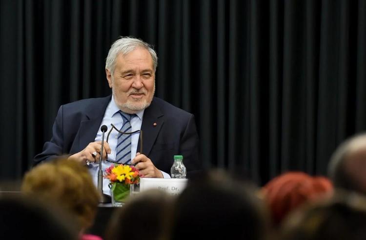 İlber Ortaylıyı kaybettik Son fotoğrafı ve vasiyeti ortaya çıktı