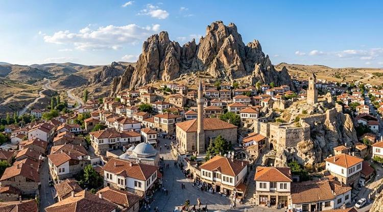 Görenler Bodrum sanıyor ama gerçeği duyunca inanamıyor: Denizi yok ama ziyaretçi rekoru kırıyor