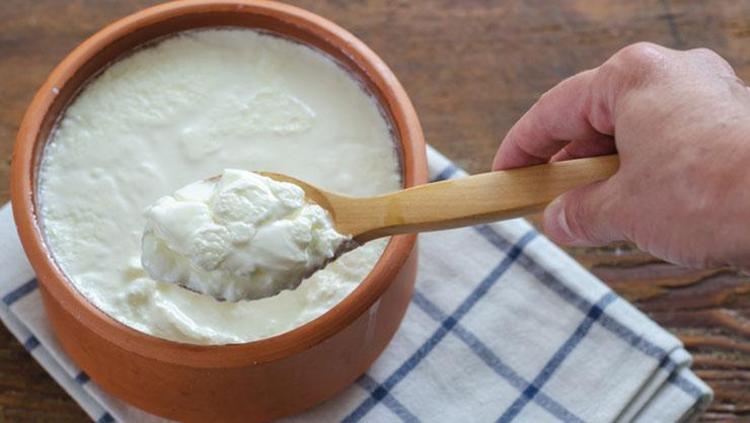 Yoğurdu kaşıklayıp suyunu dökenler dikkat Tam bir vitamin ve mineral deposu