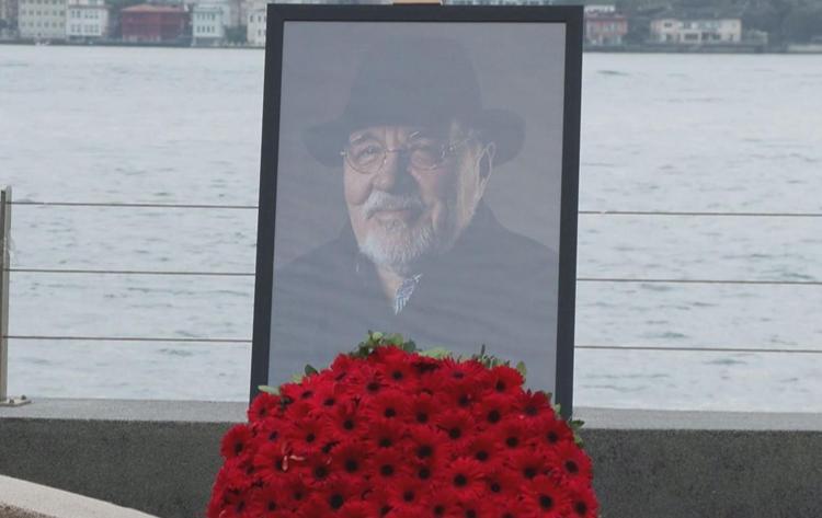 SEVENLERİ ANMA TÖRENİNDE YERİNİ ALDI
