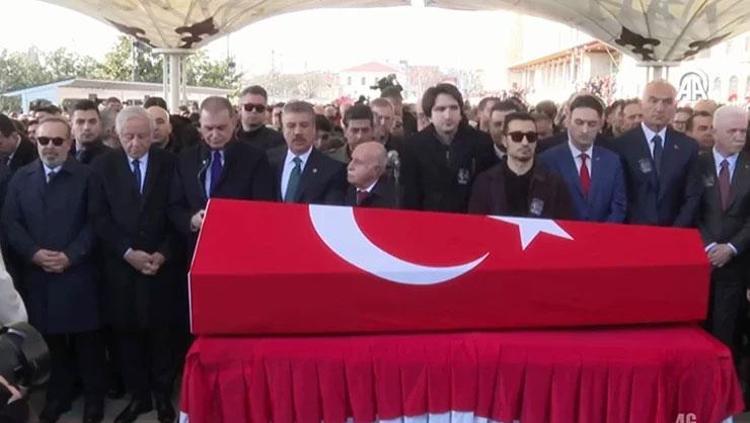 Türkiye, İlber Hocasını son yolculuğuna uğurladı