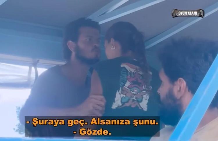 GÖZDENİN KOLUNU SIKTI