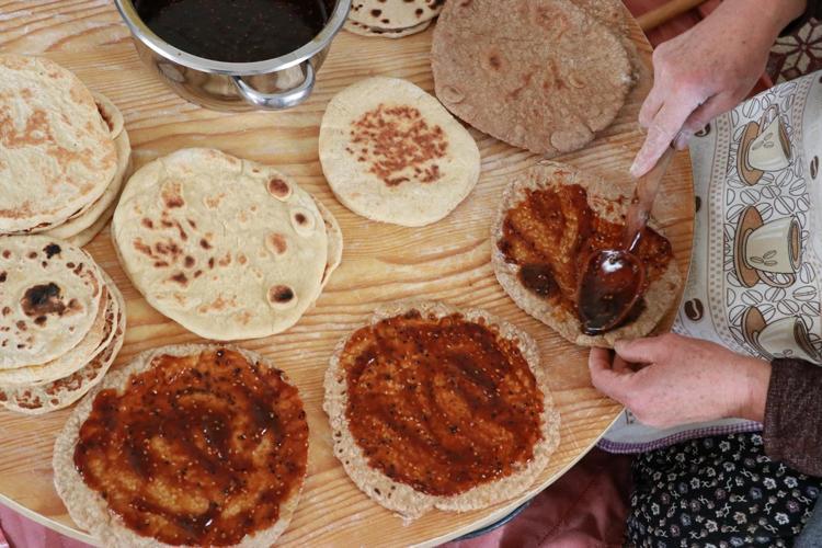 Arife günü hazırlanıyor, bayramda dağıtılıyor Konyada asırlık gelenek: Tadına doyum olmuyor