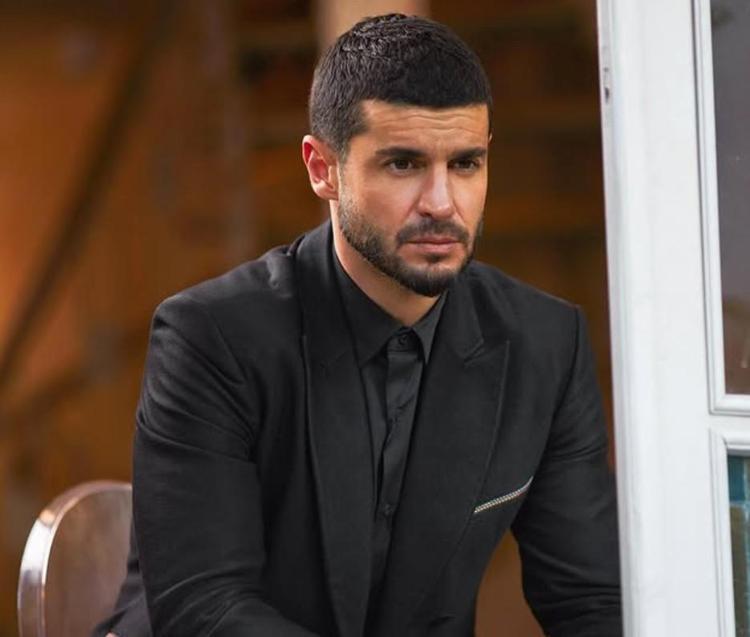 SESSİZ KALIR GÖZLEMLERİM