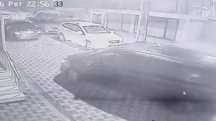 ‘DENİZ YOLUYLA KAÇABİLİR’