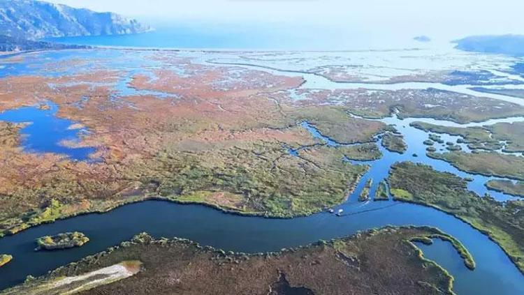 Dalyan Kanalı, havadan çekilen görüntülerle adeta nefes kesti
