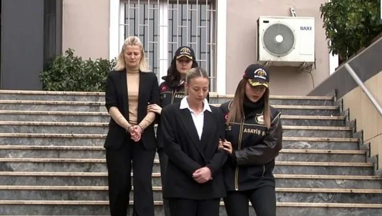 VAHAPIN ARACINI GÖRÜNCE ÇOK KORKTUM