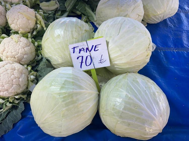 Tarlada kilosu 9 TL ama markette 100 TLye satılıyor Fiyatı el yaksa da kalbin ve damarların en iyi dostu