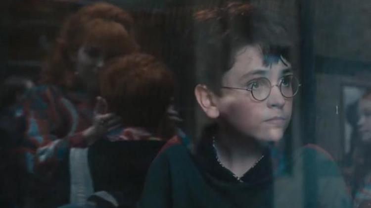 Hogwarts yeniden açılıyor Harry Potter dizisinin fragmanı yayınlandı