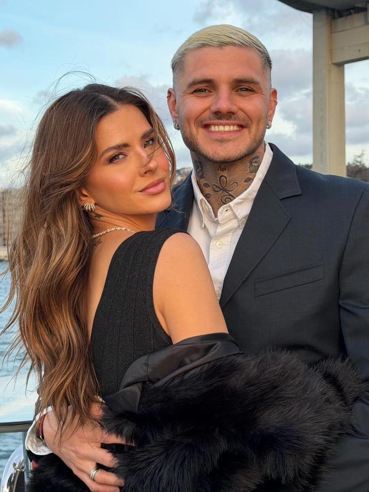 Mauro Icardi’nin sevgilisi China Suarez sosyal medyayı yıktı geçti