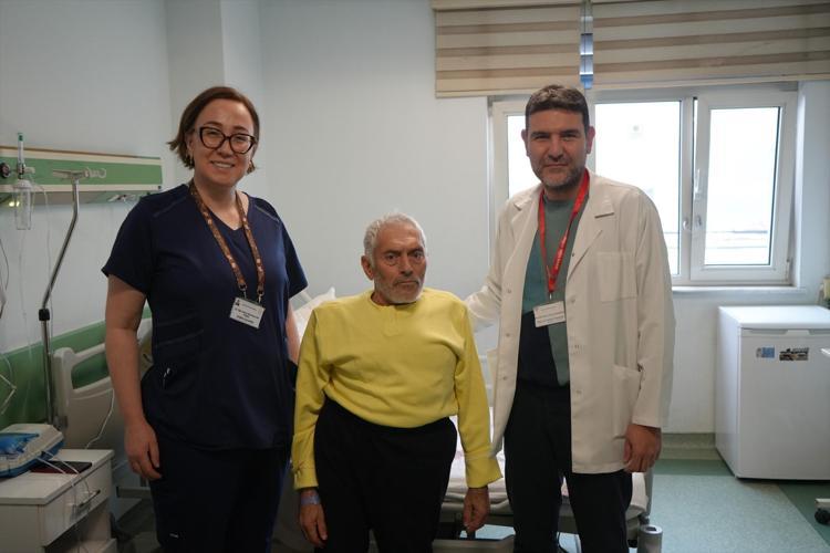 Kalbini saatlerce durdular Tıpta nadir görülen vaka duyanları şok etti