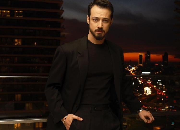 Artık saklamıyor Mert Yazıcıoğlu ilişkisini ilan etti