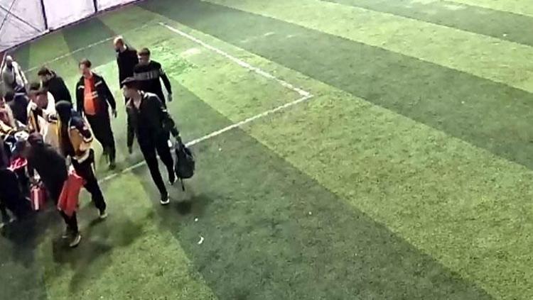 Halı sahada kahreden ölüm Göğsüne çarpan top sonu oldu