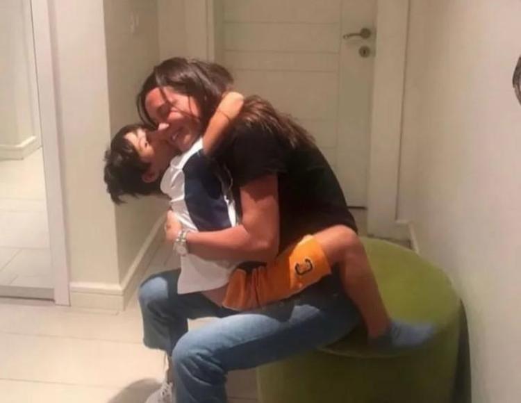 Ebru Şallı kaybettiği oğlunu anlattı Parsın anıları ayakta tutuyor