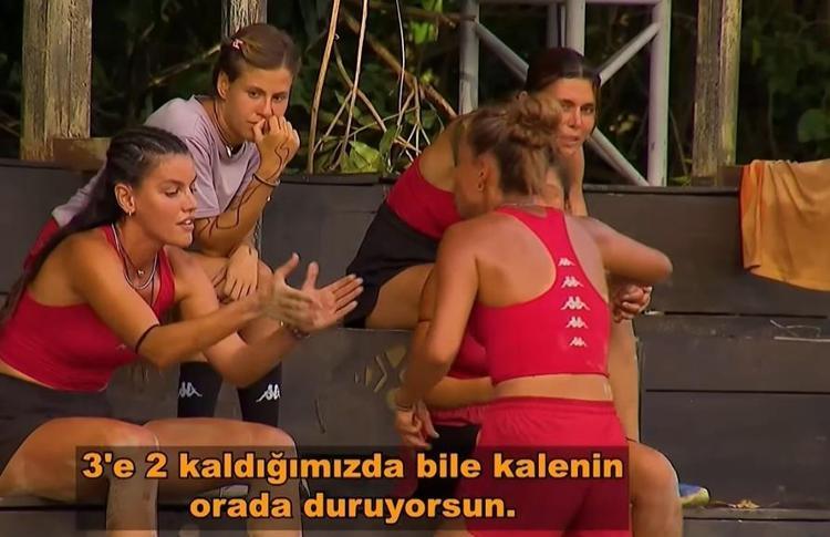 Survivorda kavga Seren Ay, Nisanura saldırıyor
