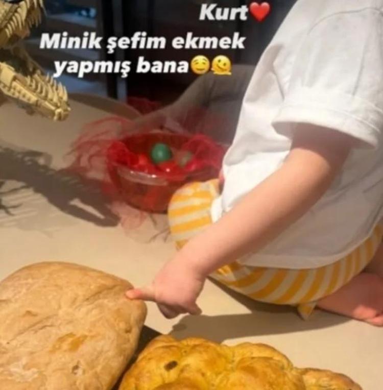 MİNİK KURT EFE ELLERİYLE EKMEK HAZIRLADI