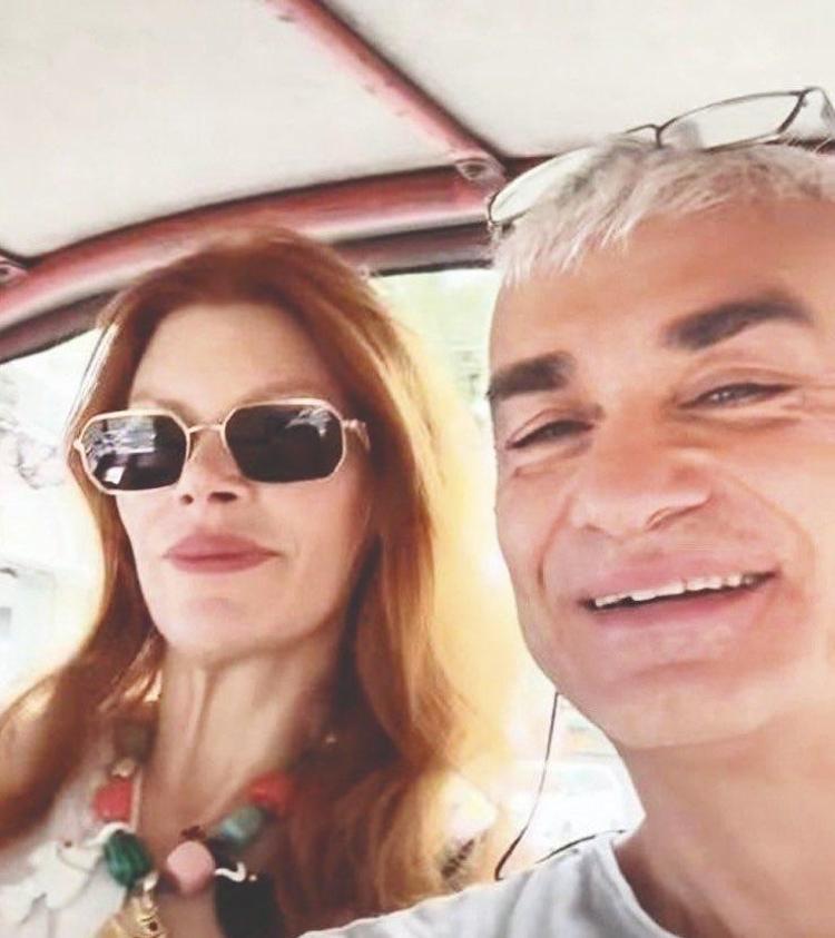 EŞİM BENİ SPONSOR OLARAK KULLANMIŞTIR
