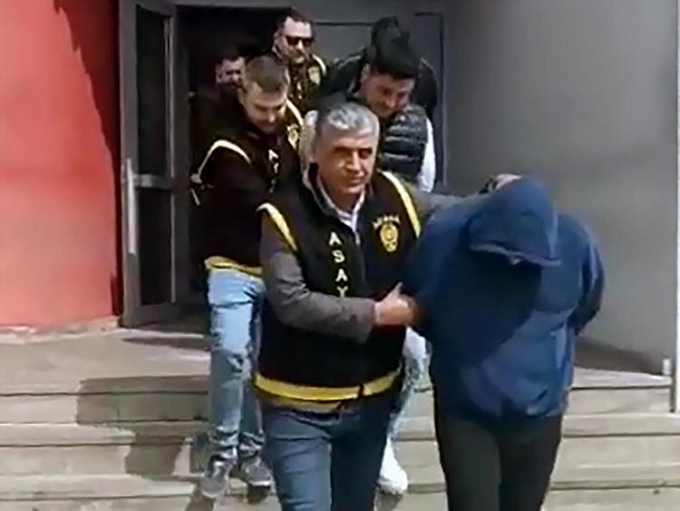 Engelli oğlunun birikimini çalmışlardı 1,8 milyonluk vurgun Kozanda son buldu